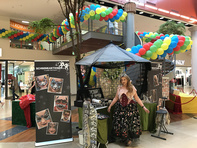 Stand von einmém Maskenstand